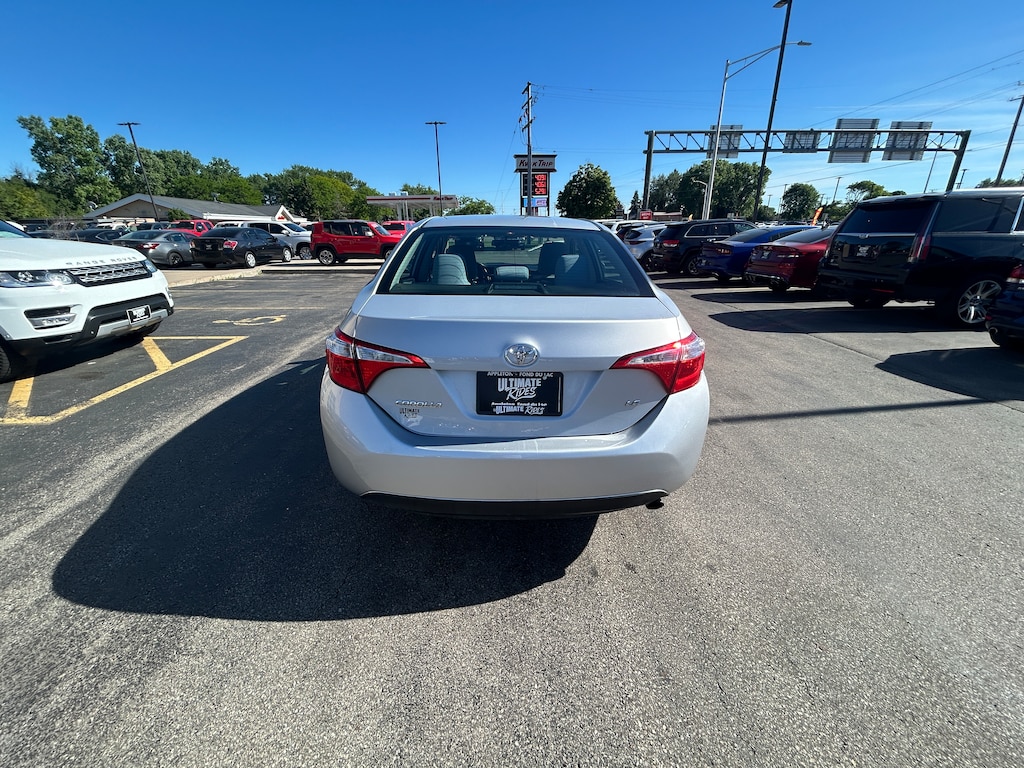 Used 2015 Toyota Corolla LE Sedan