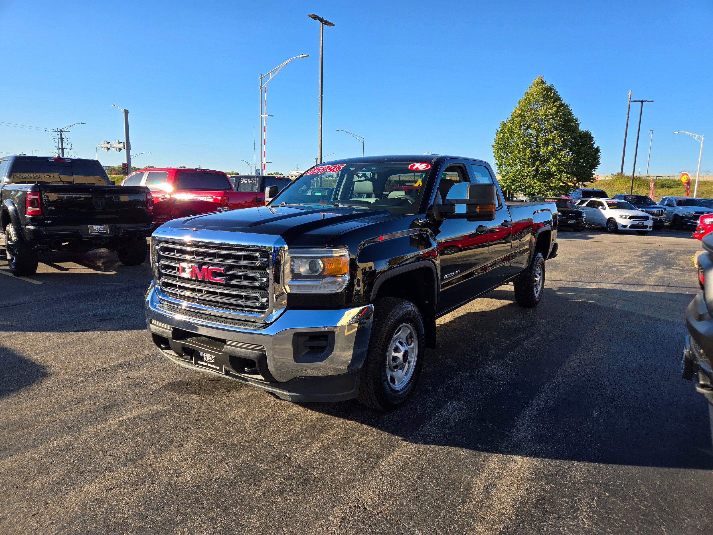 2016 Gmc Sierra Base photo 2
