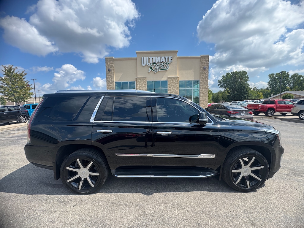 Used 2016 CADILLAC Escalade Luxury Collection SUV