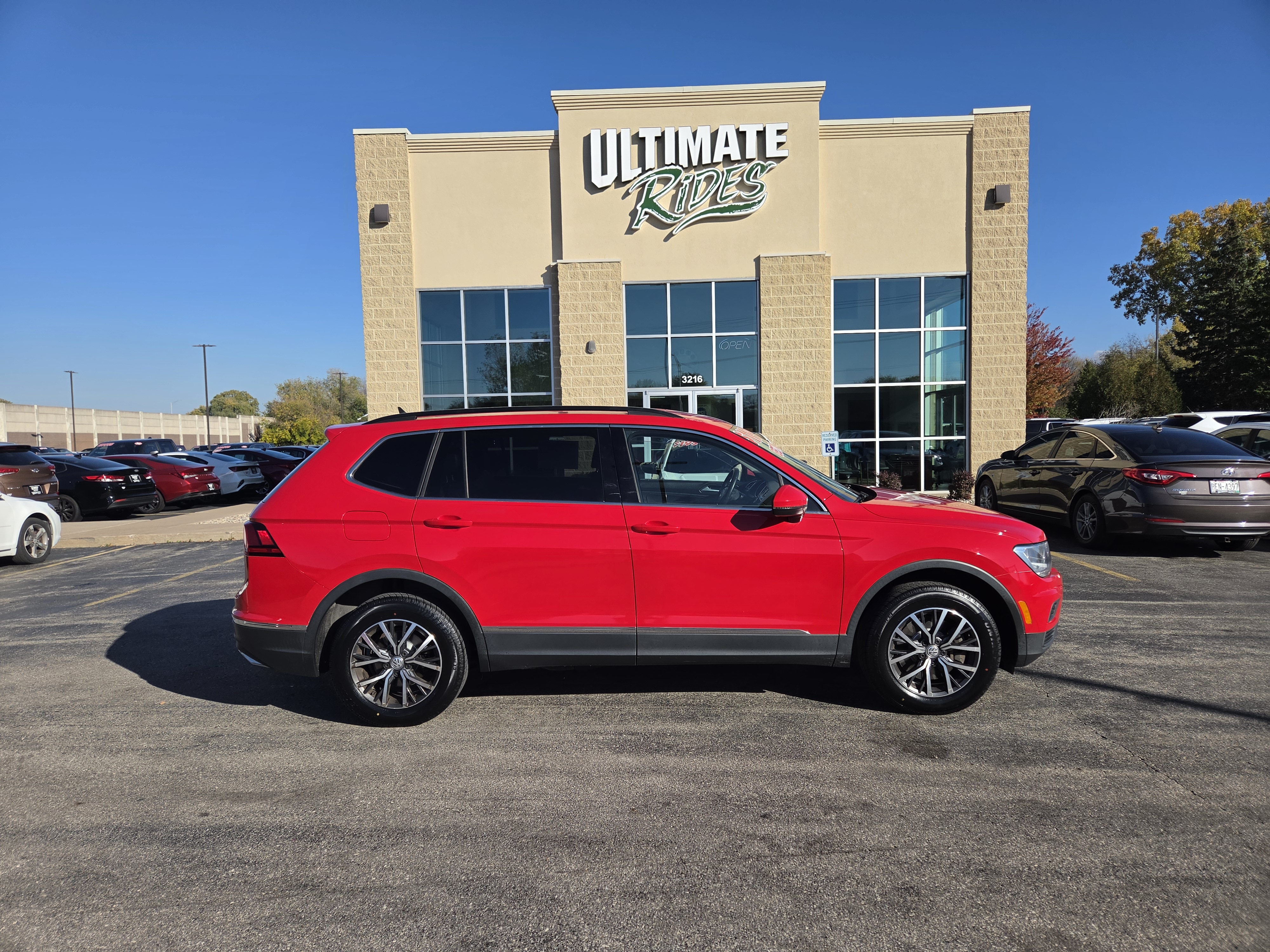 Used 2020 Volkswagen Tiguan 2.0T SE SUV