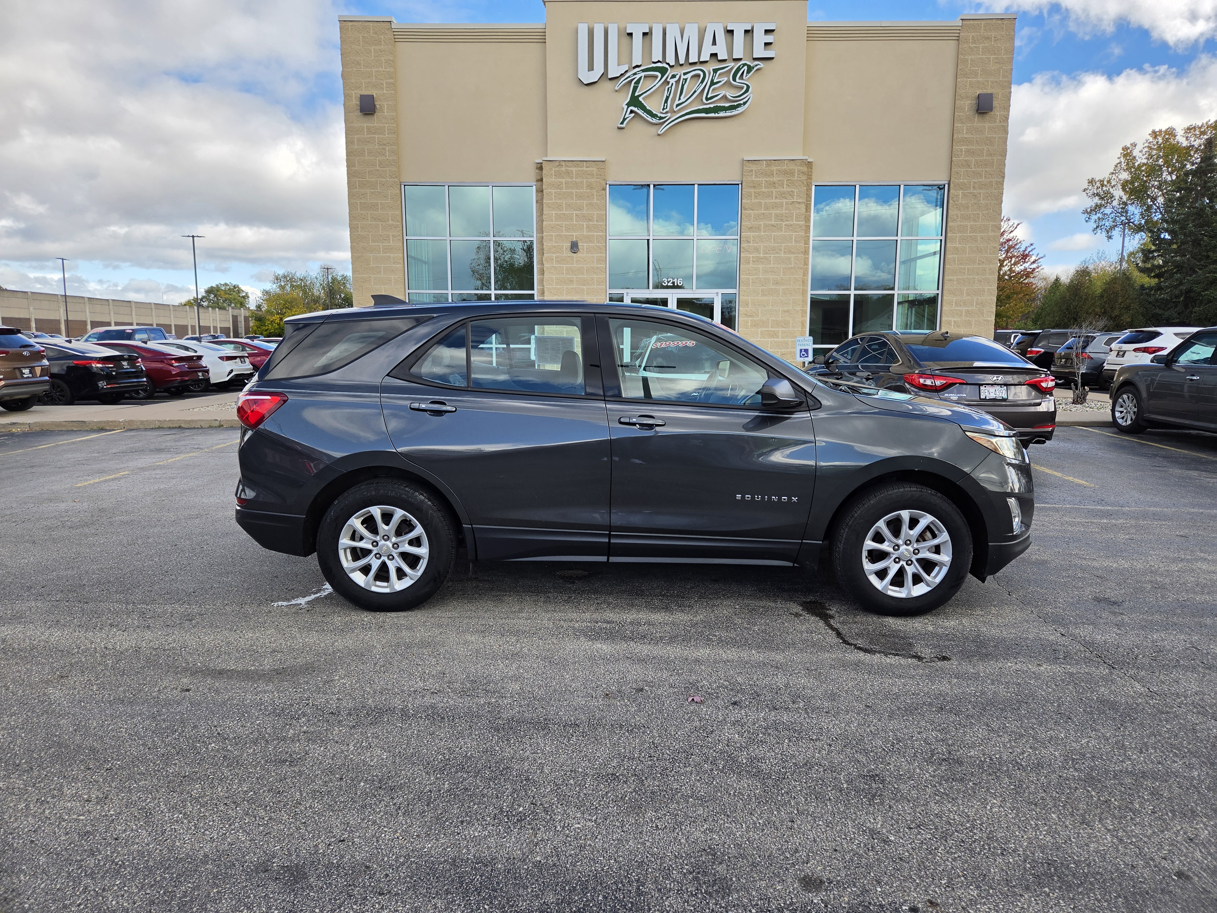Used 2018 Chevrolet Equinox LS SUV