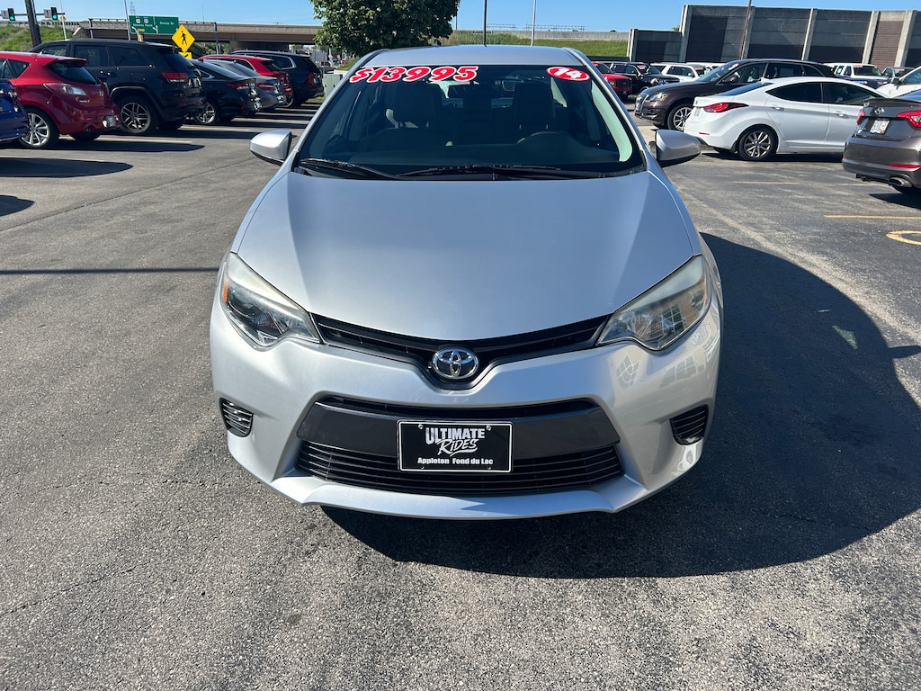 Used 2015 Toyota Corolla LE Sedan