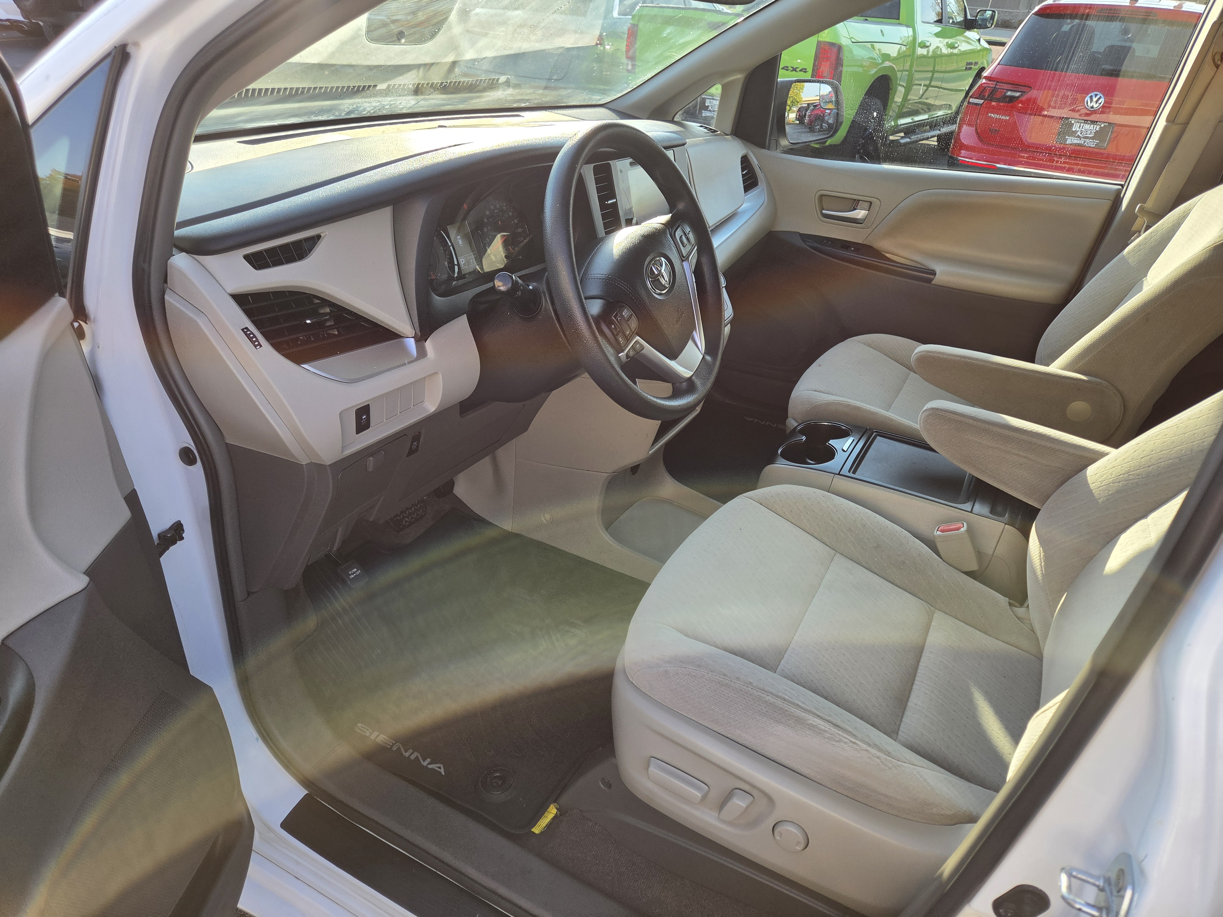 Used 2017 Toyota Sienna LE 7 Passenger Van