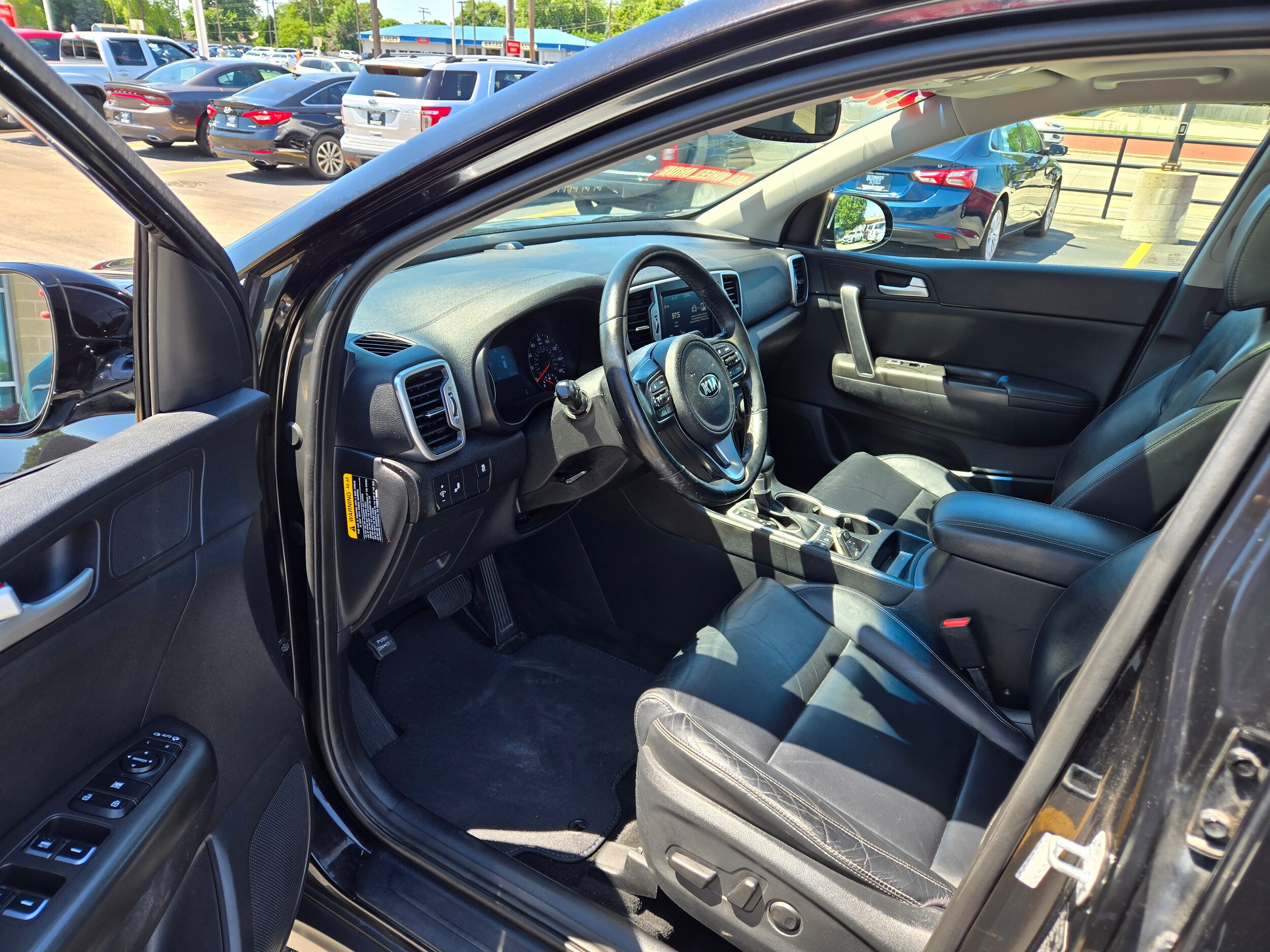 2017 Kia Sportage LX photo 2