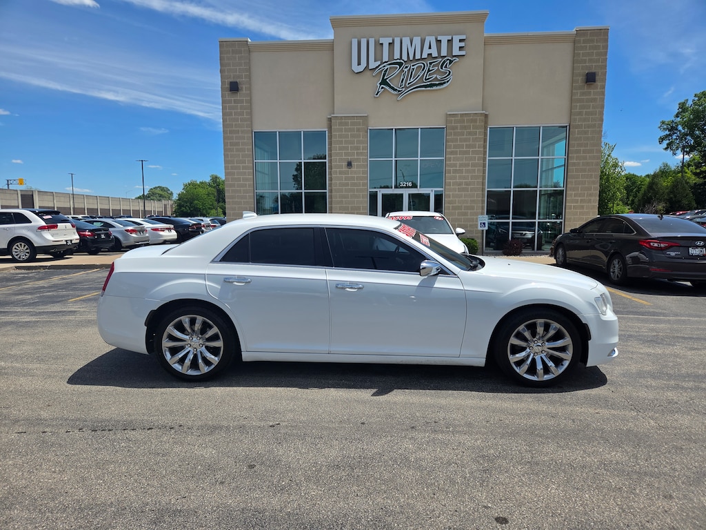 Used 2019 Chrysler 300 Limited Sedan