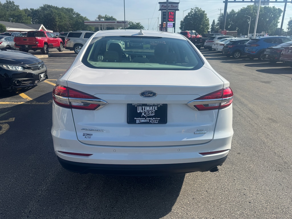 Used 2019 Ford Fusion SE Sedan