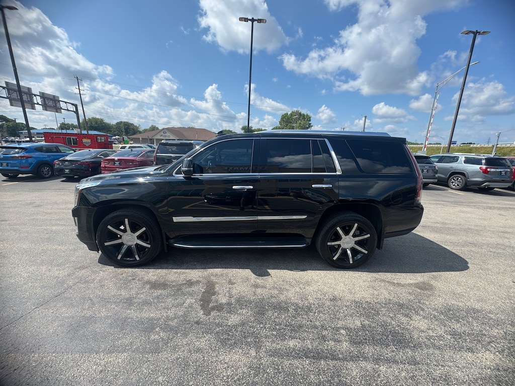 Used 2016 CADILLAC Escalade Luxury Collection SUV