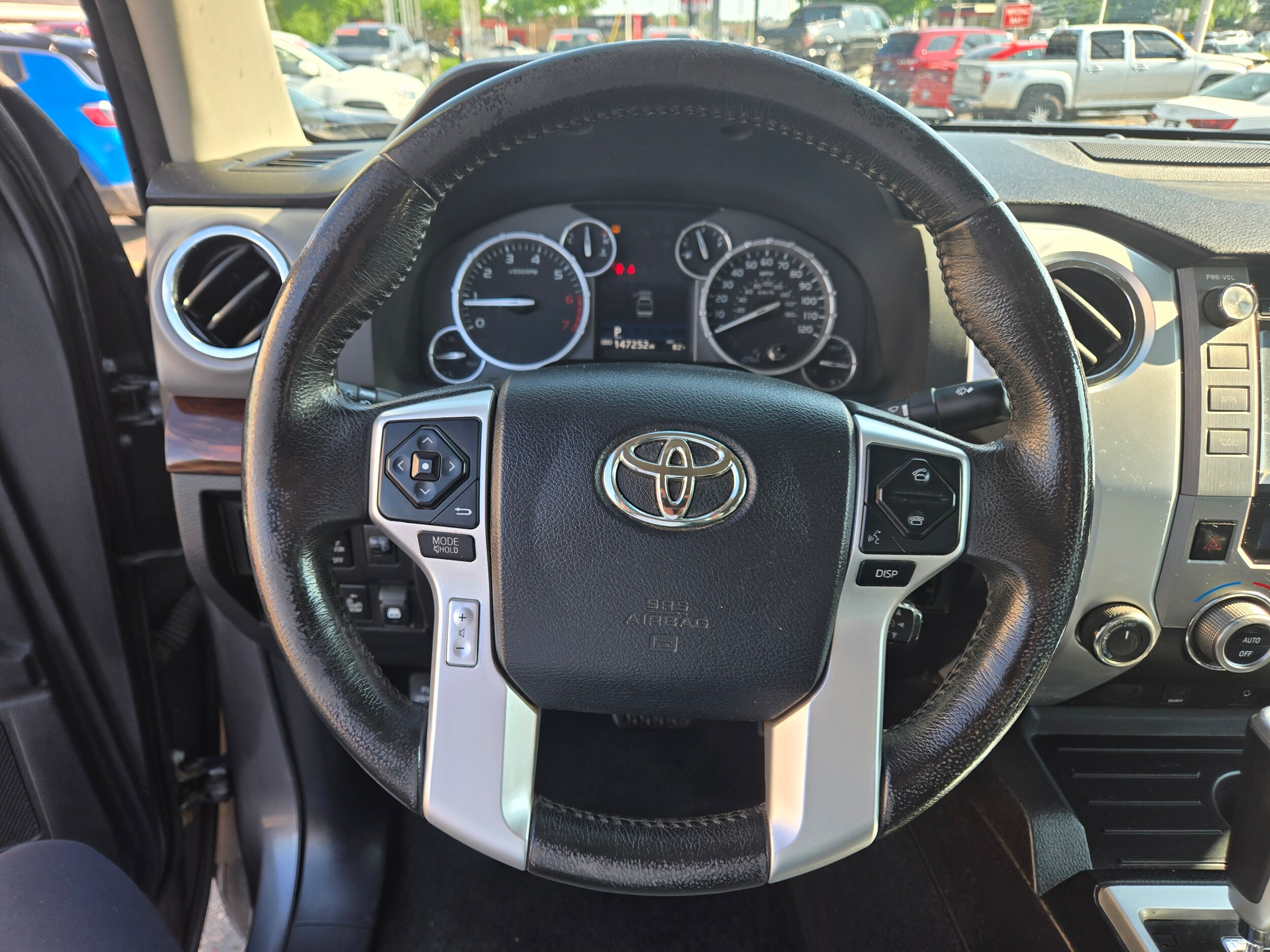 2016 Toyota Tundra Limited photo 3