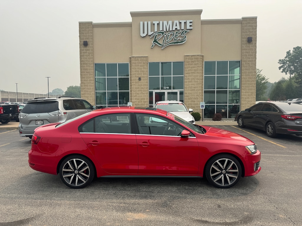 Used 2013 Volkswagen Jetta GLI Sedan