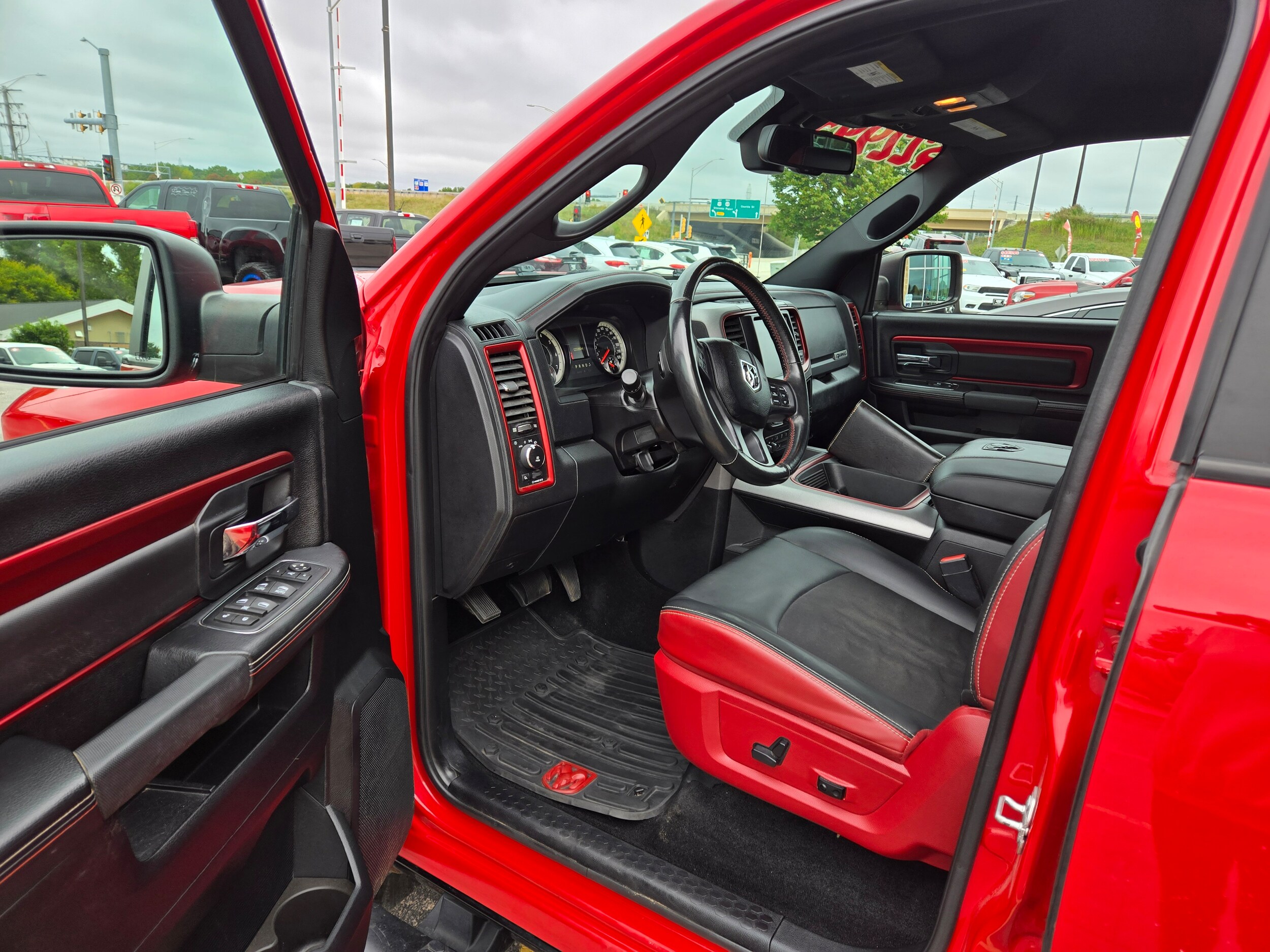 2016 Ram 1500 Rebel photo 2