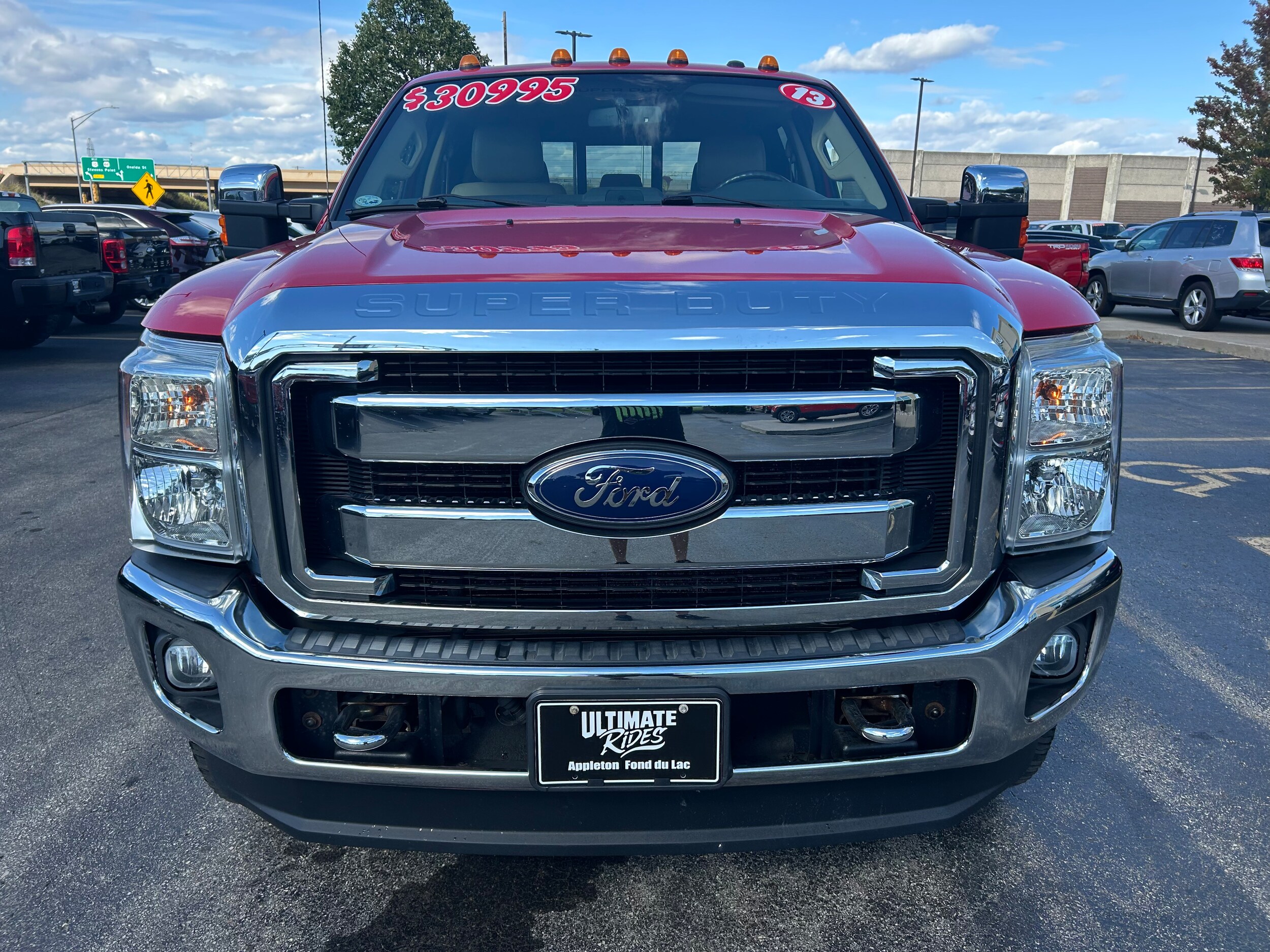 2013 Ford F-250 Lariat photo 2
