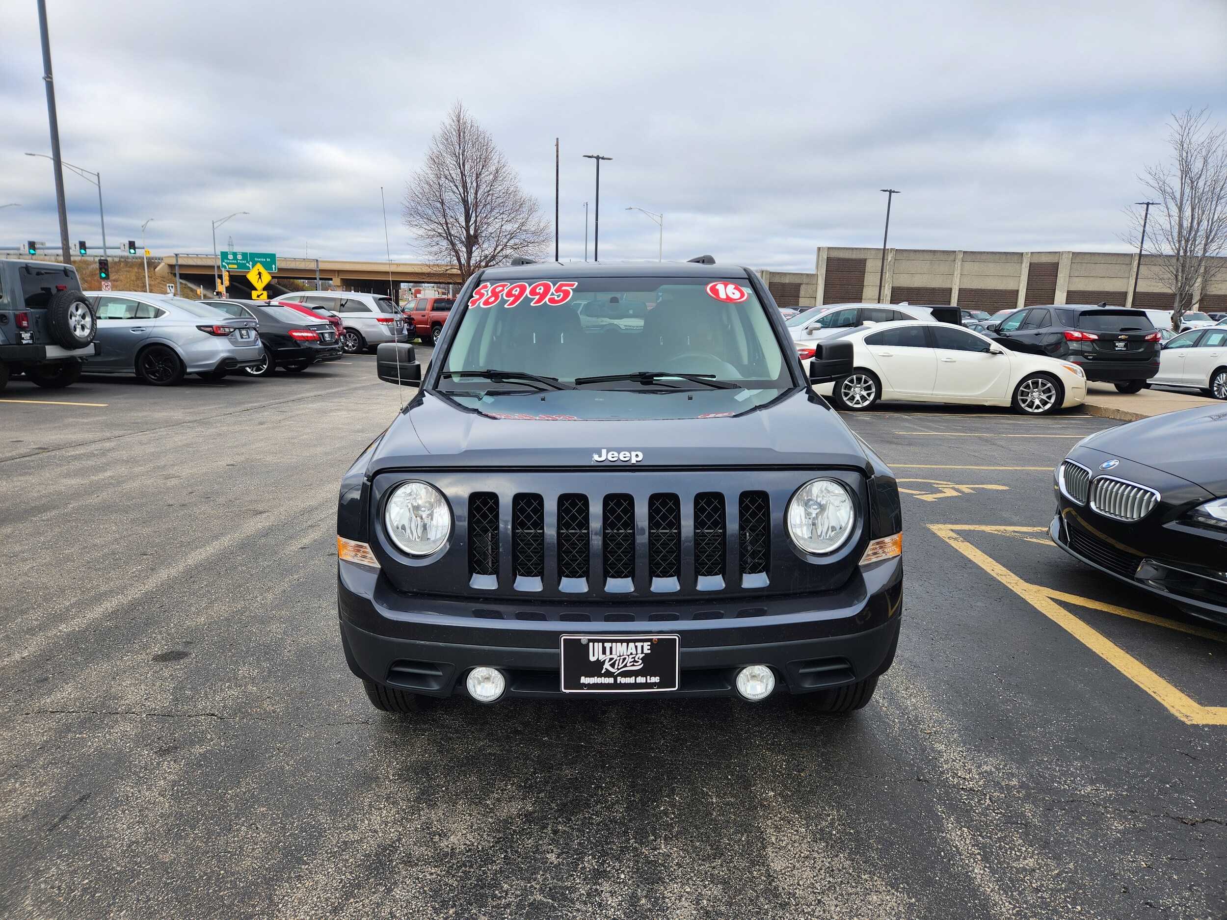 2016 Jeep Patriot Sport photo 2