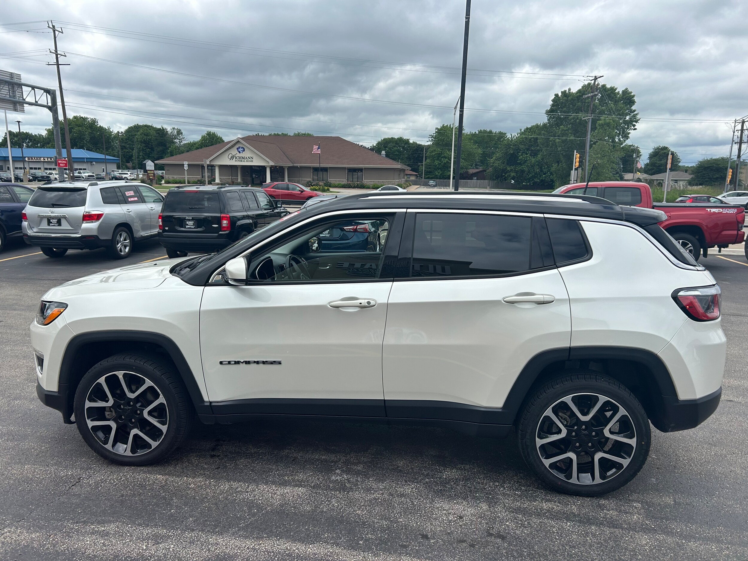 2018 Jeep Compass Limited photo 3