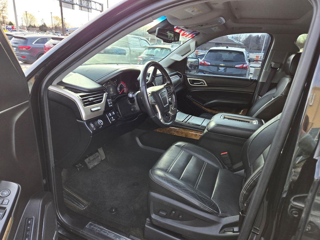 Used 2016 GMC Yukon XL Denali SUV