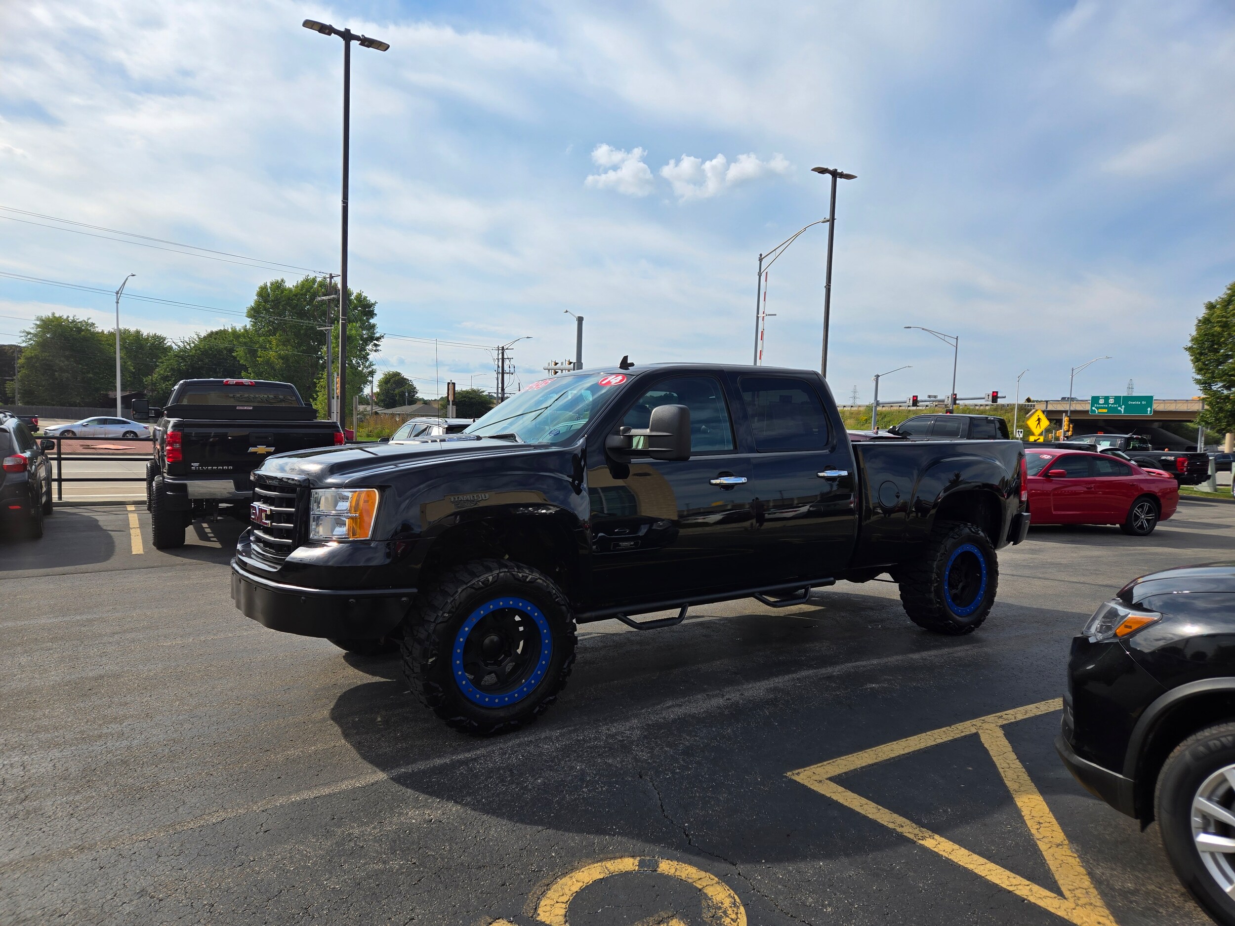 2014 Gmc Sierra Denali photo 2