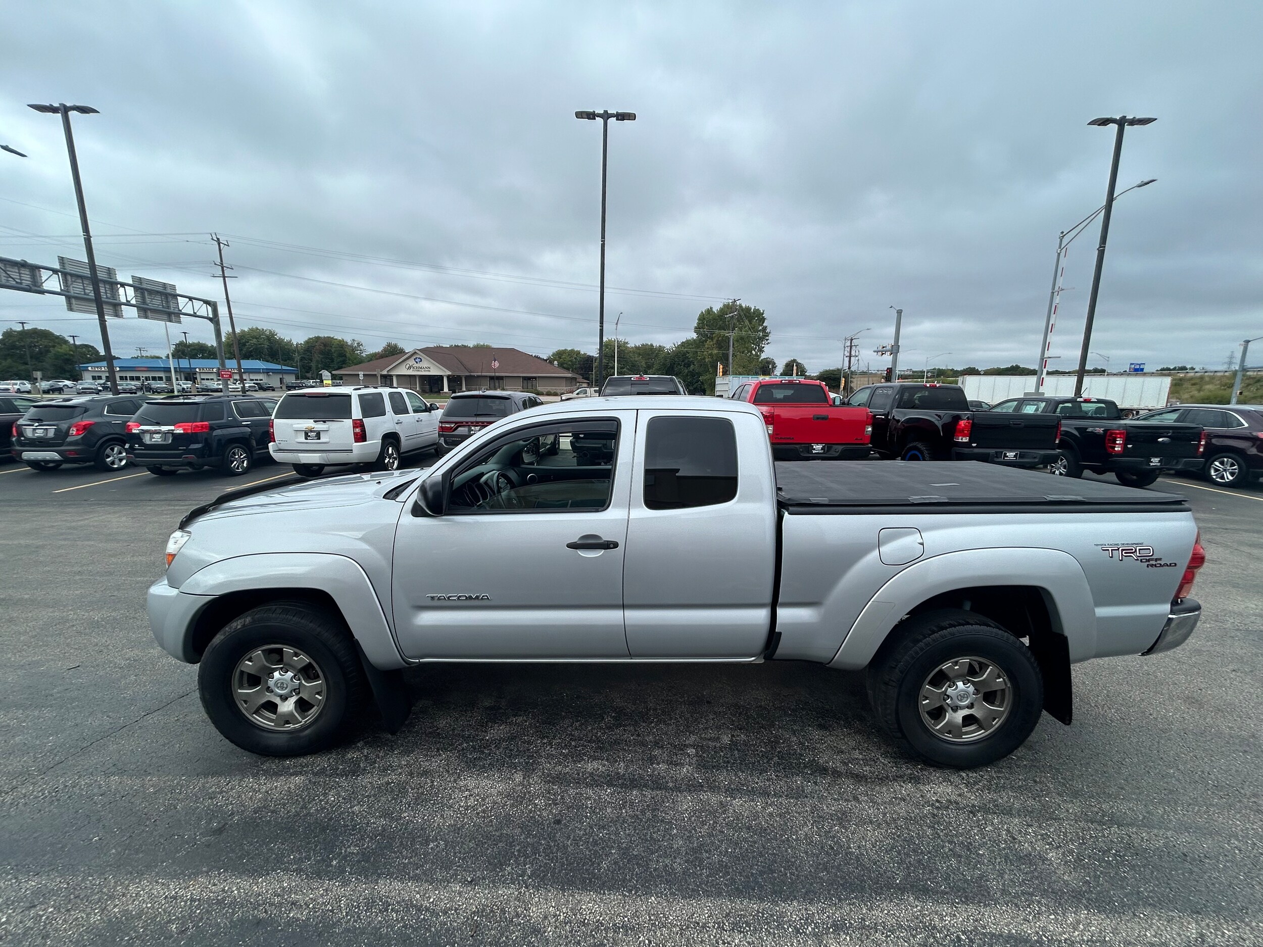 2008 Toyota Tacoma Base V6 Access Cab photo 3