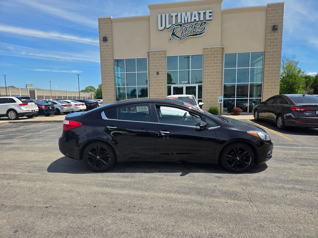 Used 2016 Kia Forte EX FWD Sedan