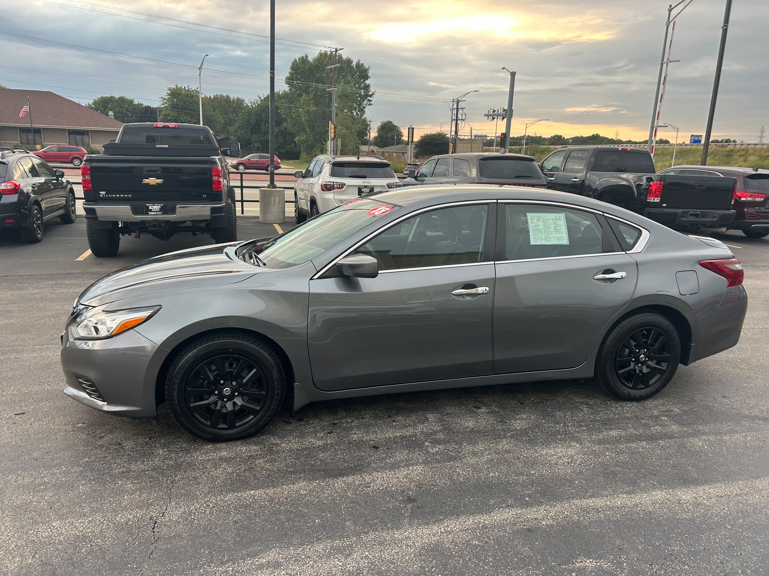 2018 Nissan Altima 2.5 S photo 3