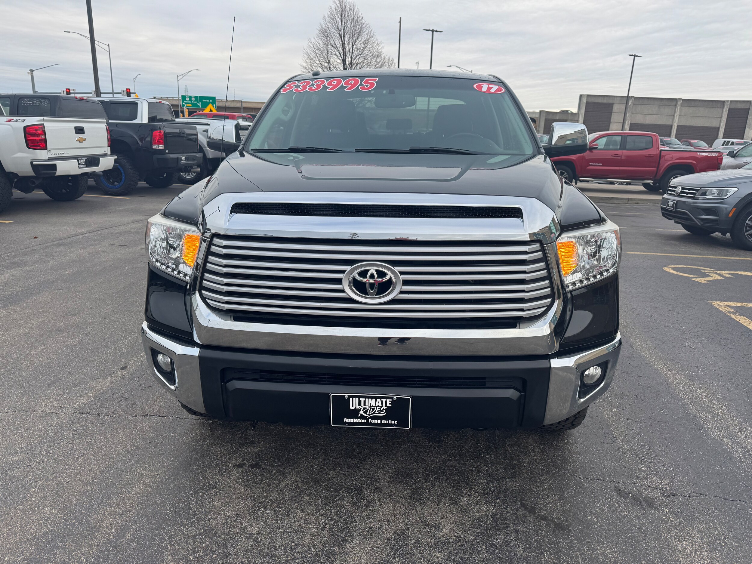 2017 Toyota Tundra Limited photo 2