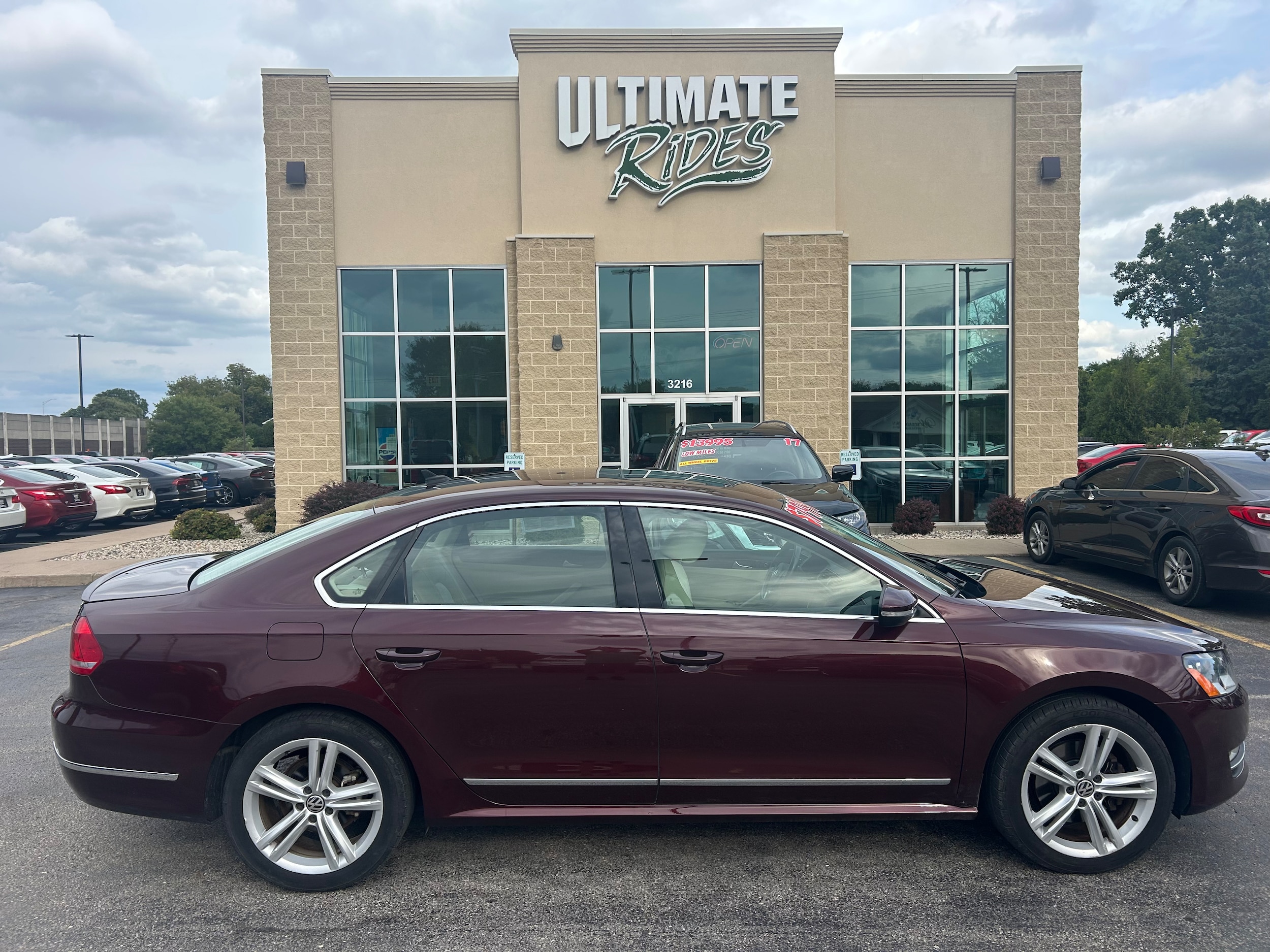 2012 Volkswagen Passat SEL