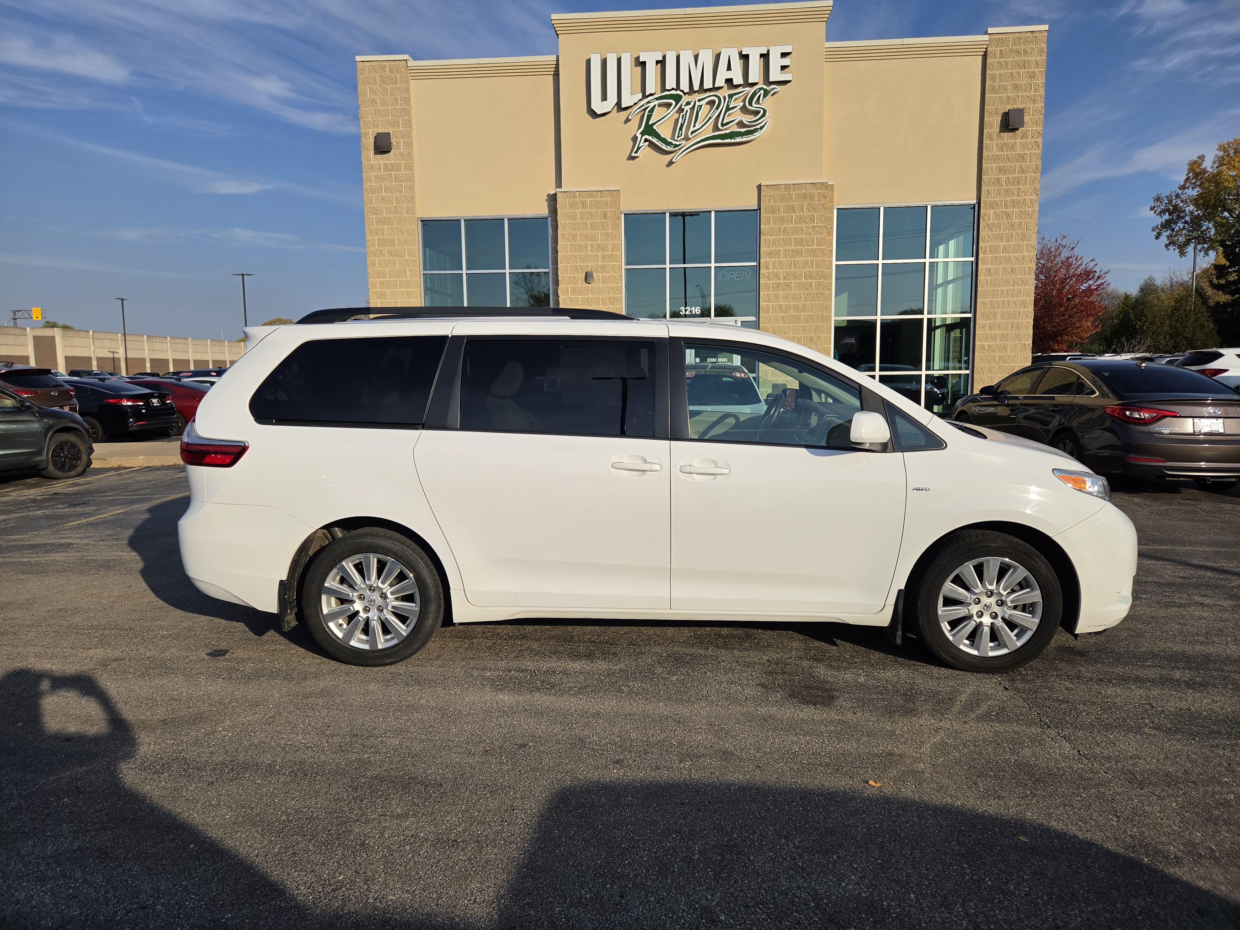 Used 2017 Toyota Sienna LE 7 Passenger Van
