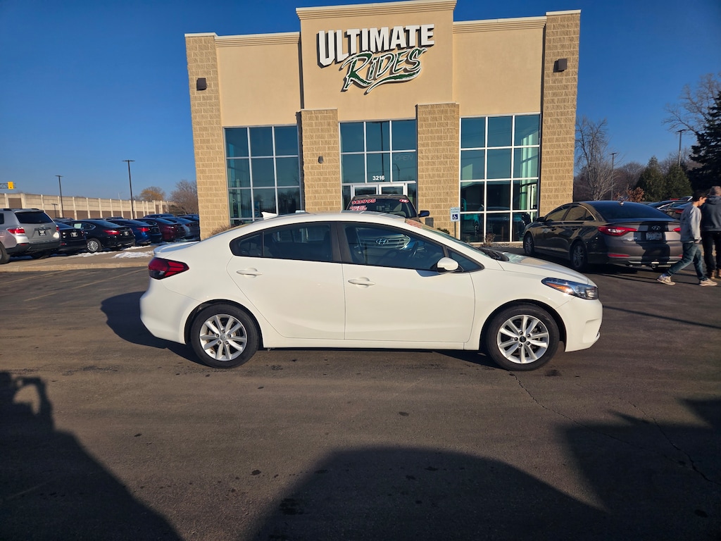 Used 2017 Kia Forte S Sedan