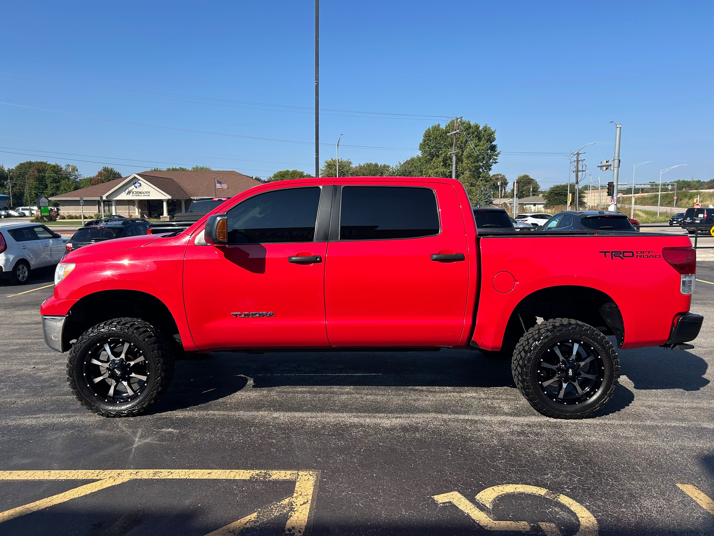 2011 Toyota Tundra Grade photo 3
