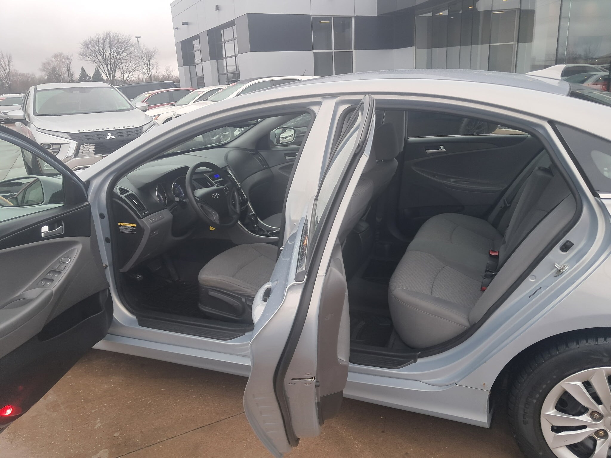 2012 Hyundai Sonata GLS photo 3