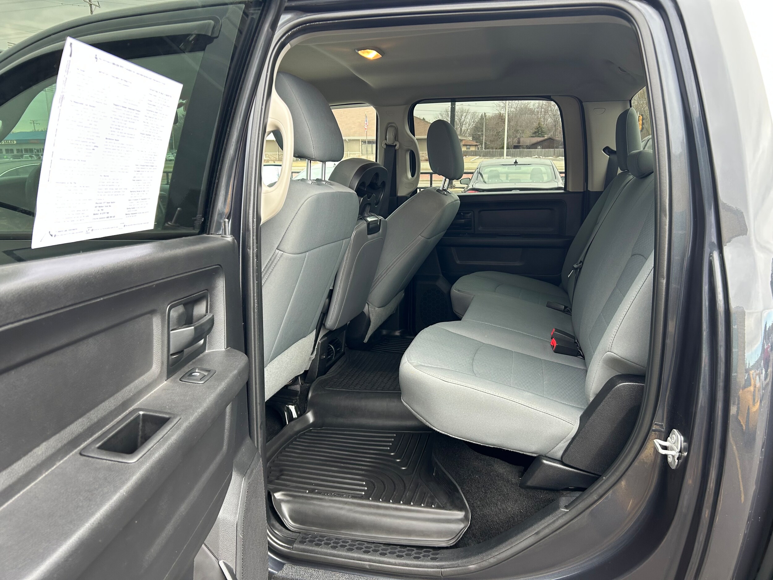 2016 Ram 1500 Express photo 4