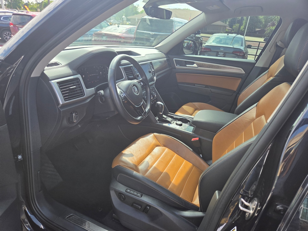 Used 2019 Volkswagen Atlas 3.6L V6 SEL Premium 4MOTION SUV