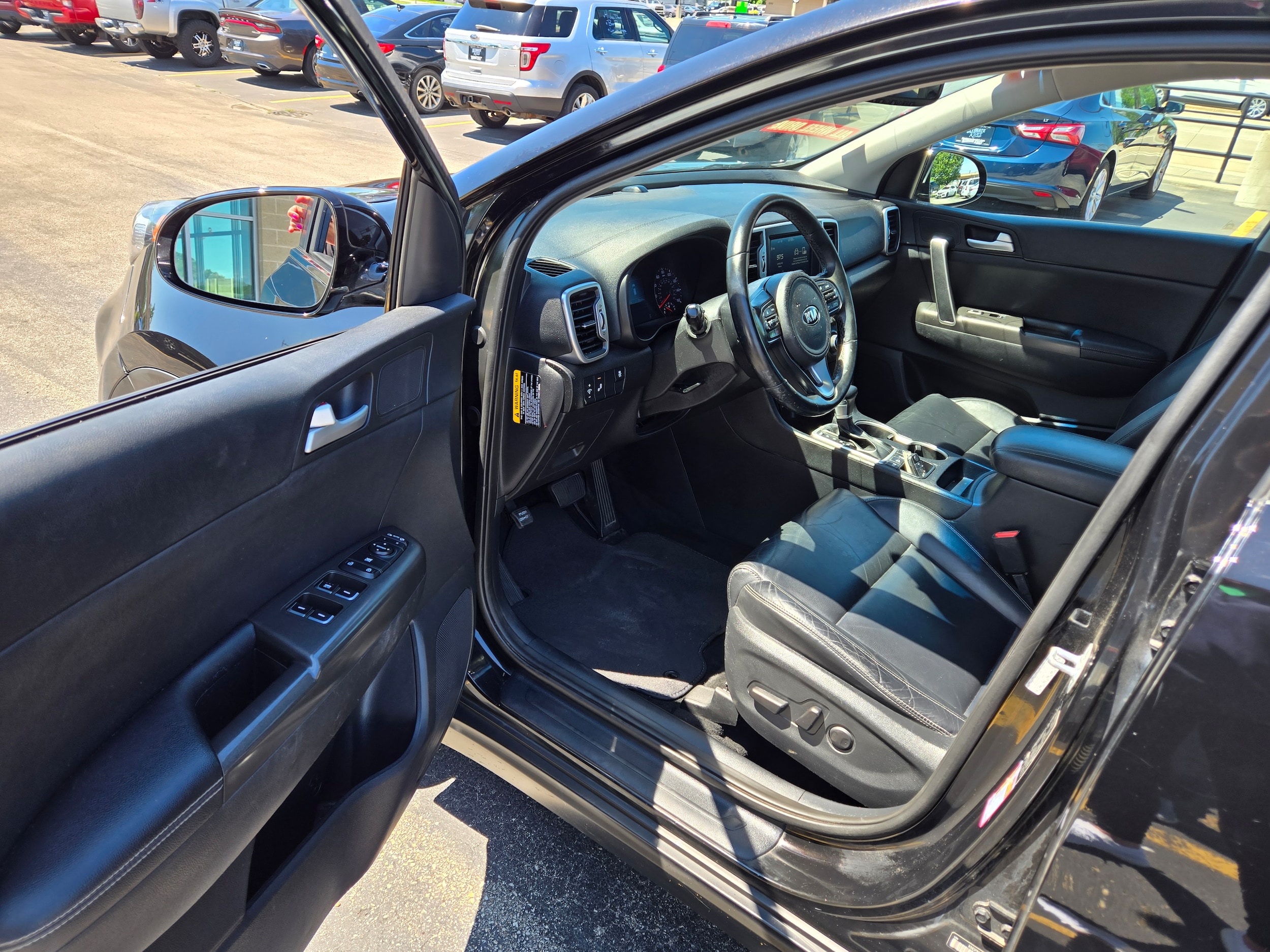 2017 Kia Sportage LX photo 3