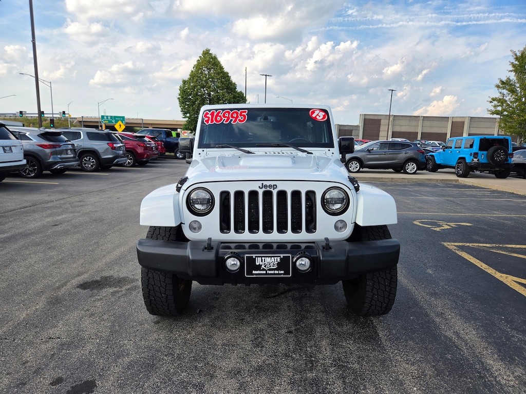 Used 2015 Jeep Wrangler Unlimited Sahara 4x4 SUV
