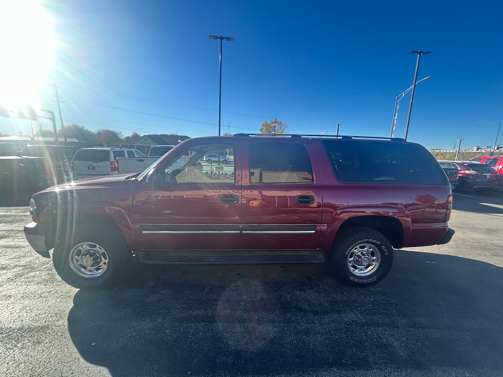 Used 2004 Chevrolet Suburban 2500 LS SUV