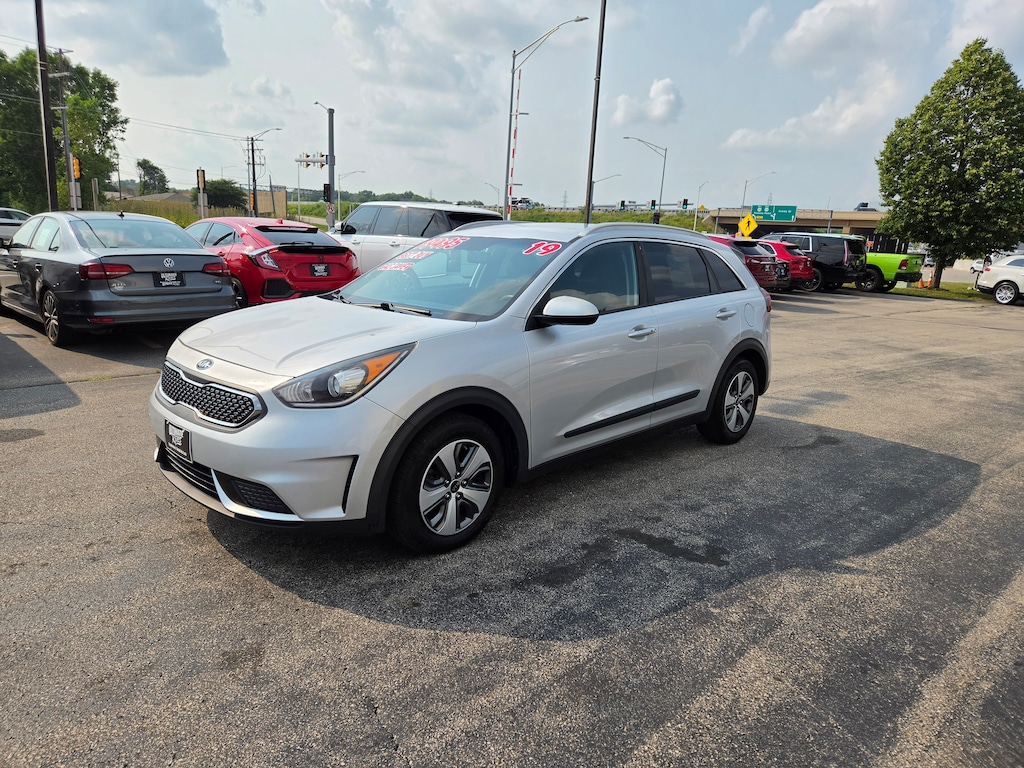Used 2019 Kia Niro LX HYBRID SUV