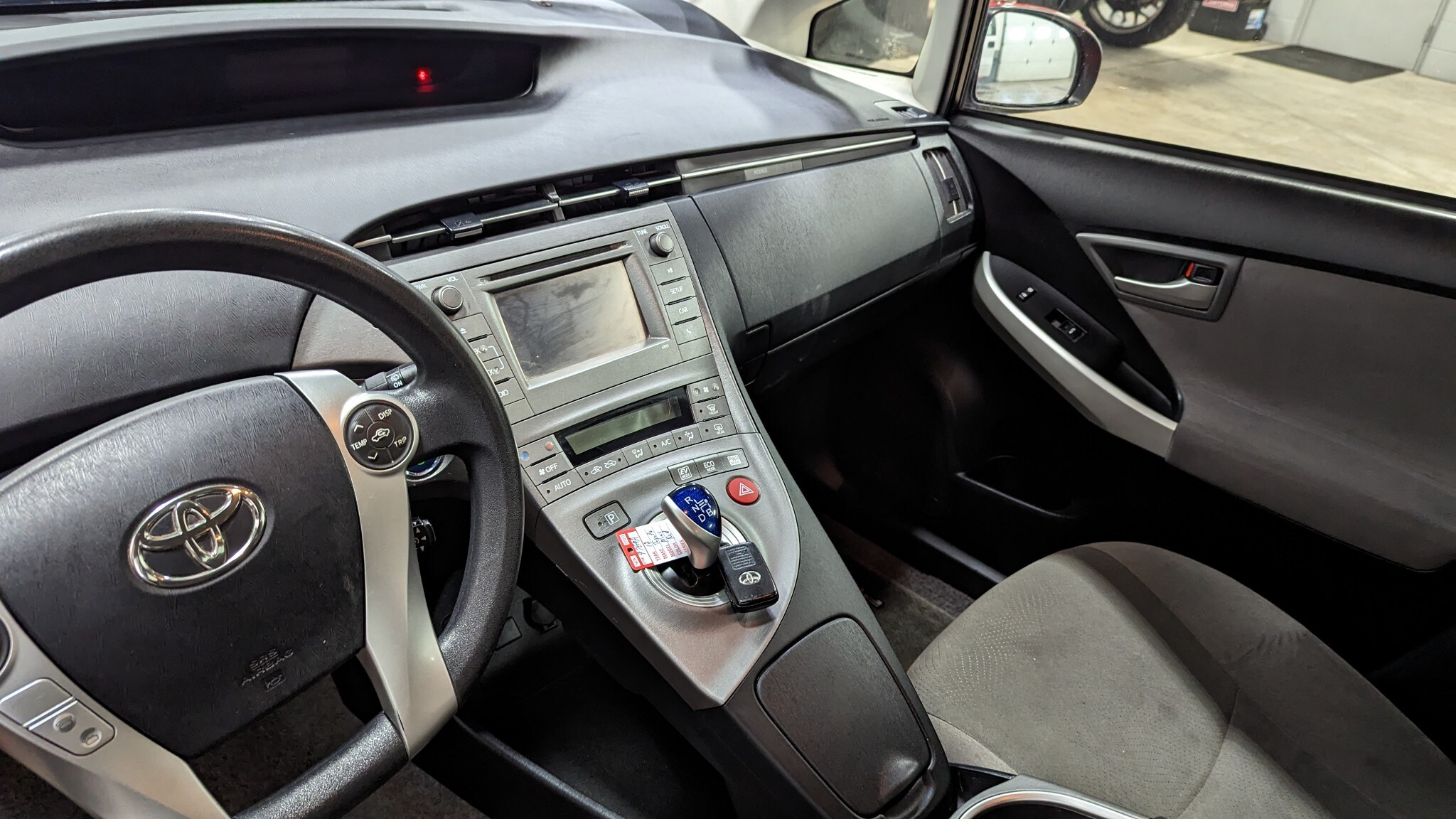 2012 Toyota Prius Base photo 4
