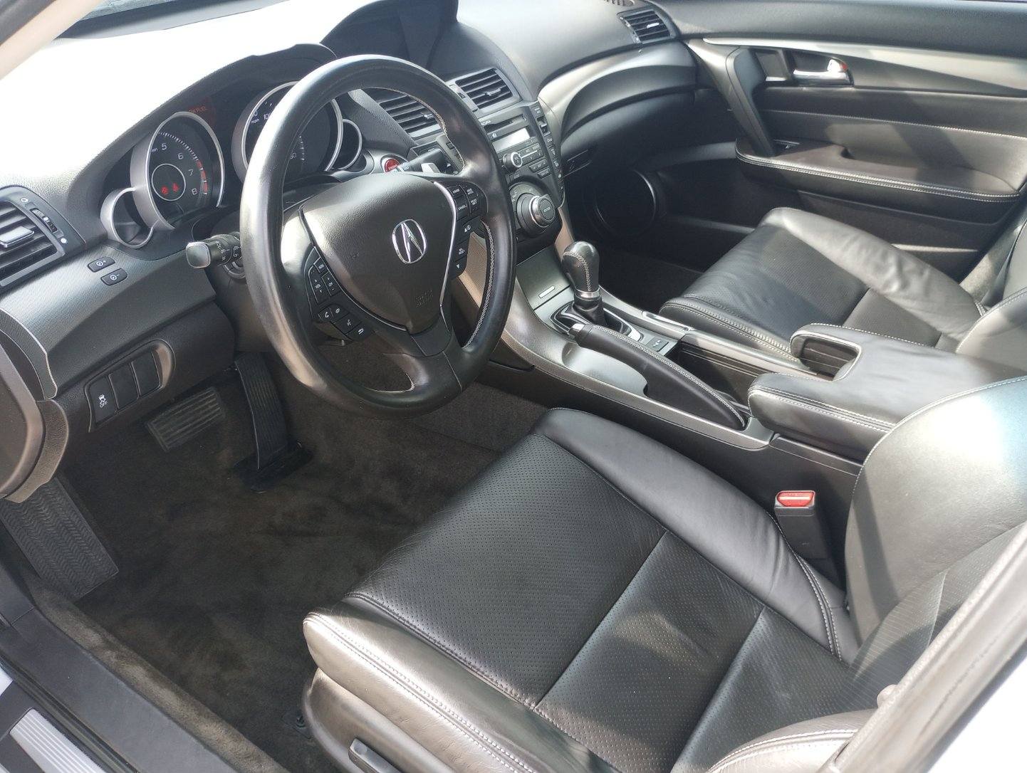 2013 Acura TL Technology photo 3