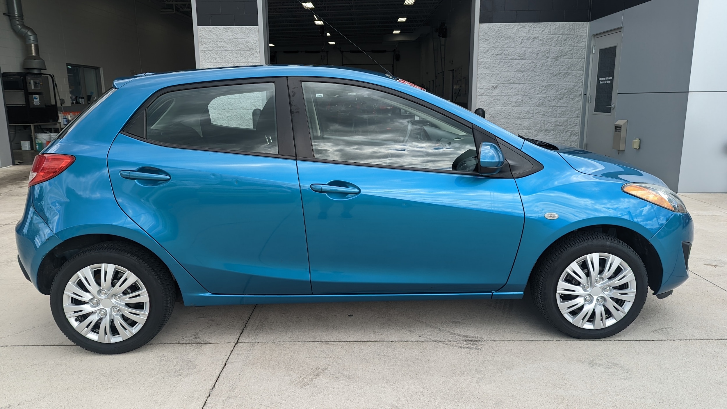 2011 Mazda Mazda2