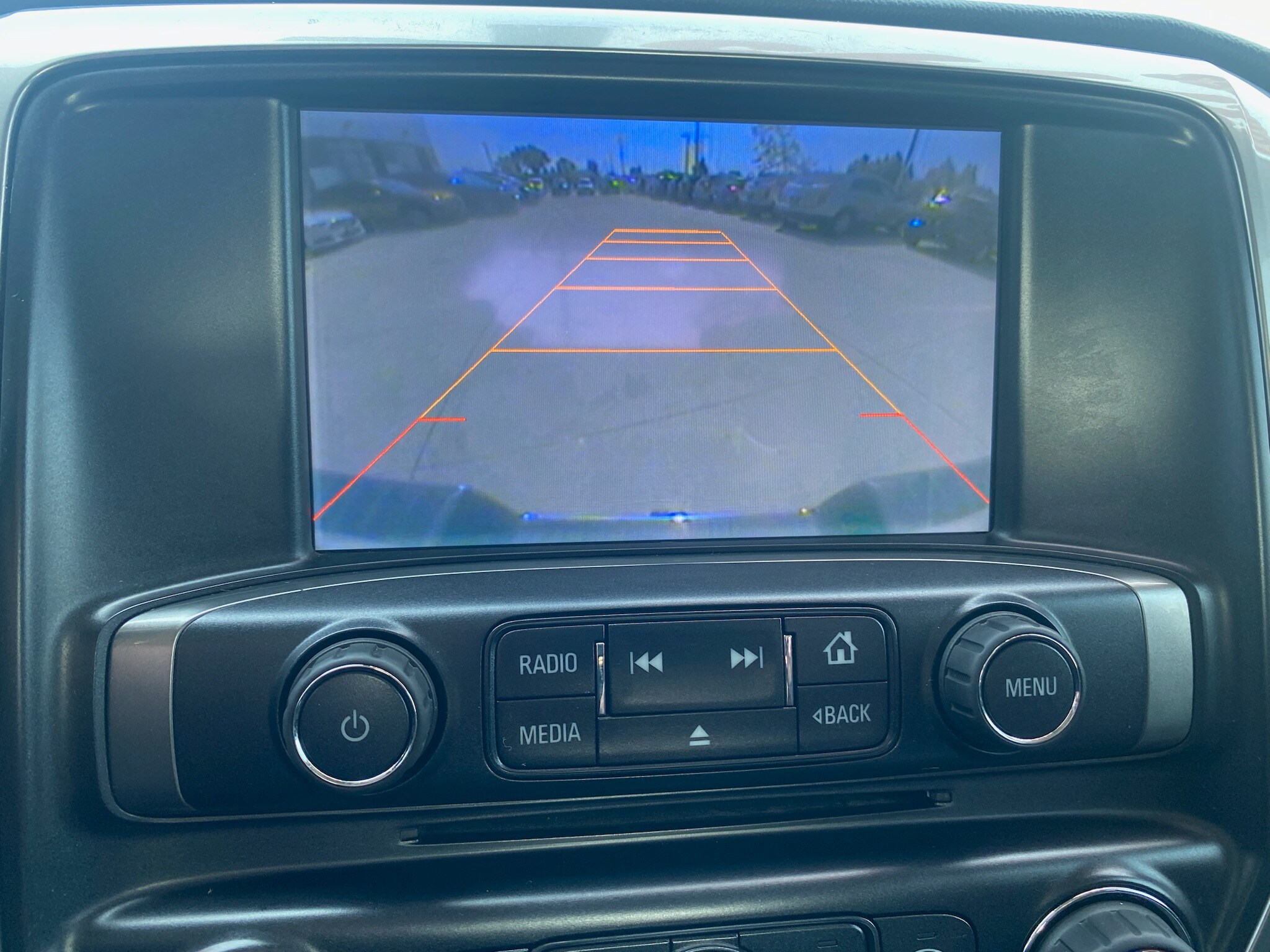 2014 Chevrolet Silverado 1500 photo 2