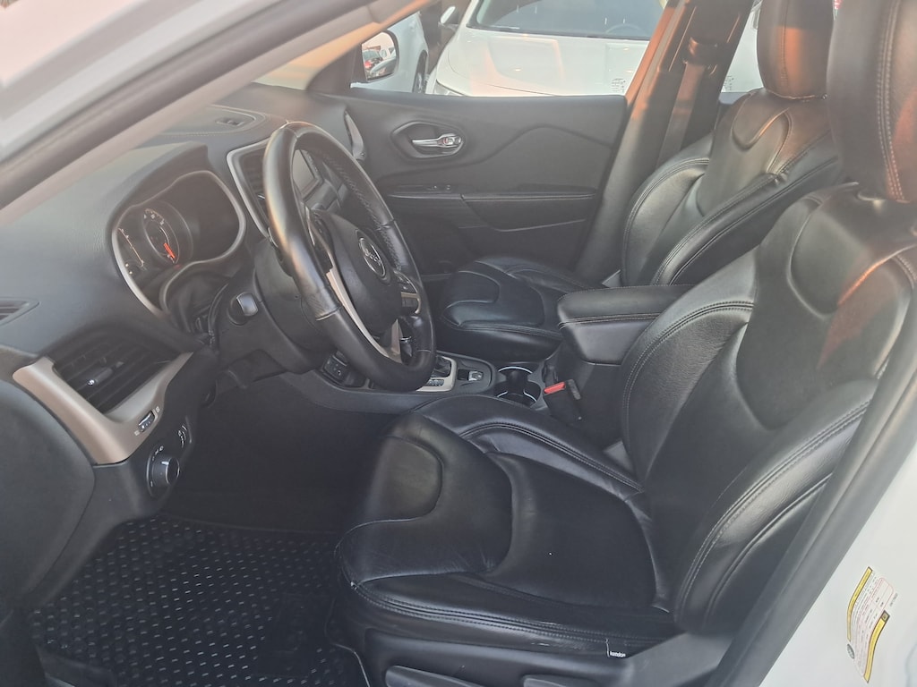 Used 2016 Jeep Cherokee Sport SUV