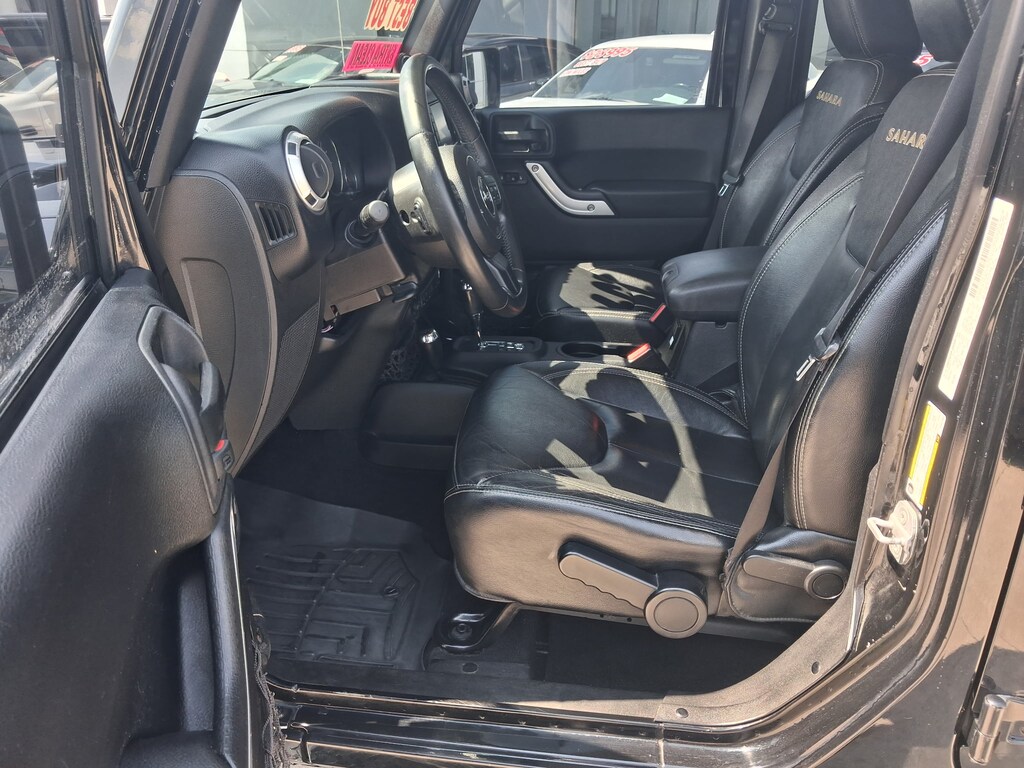 Used 2013 Jeep Wrangler Unlimited Sahara SUV