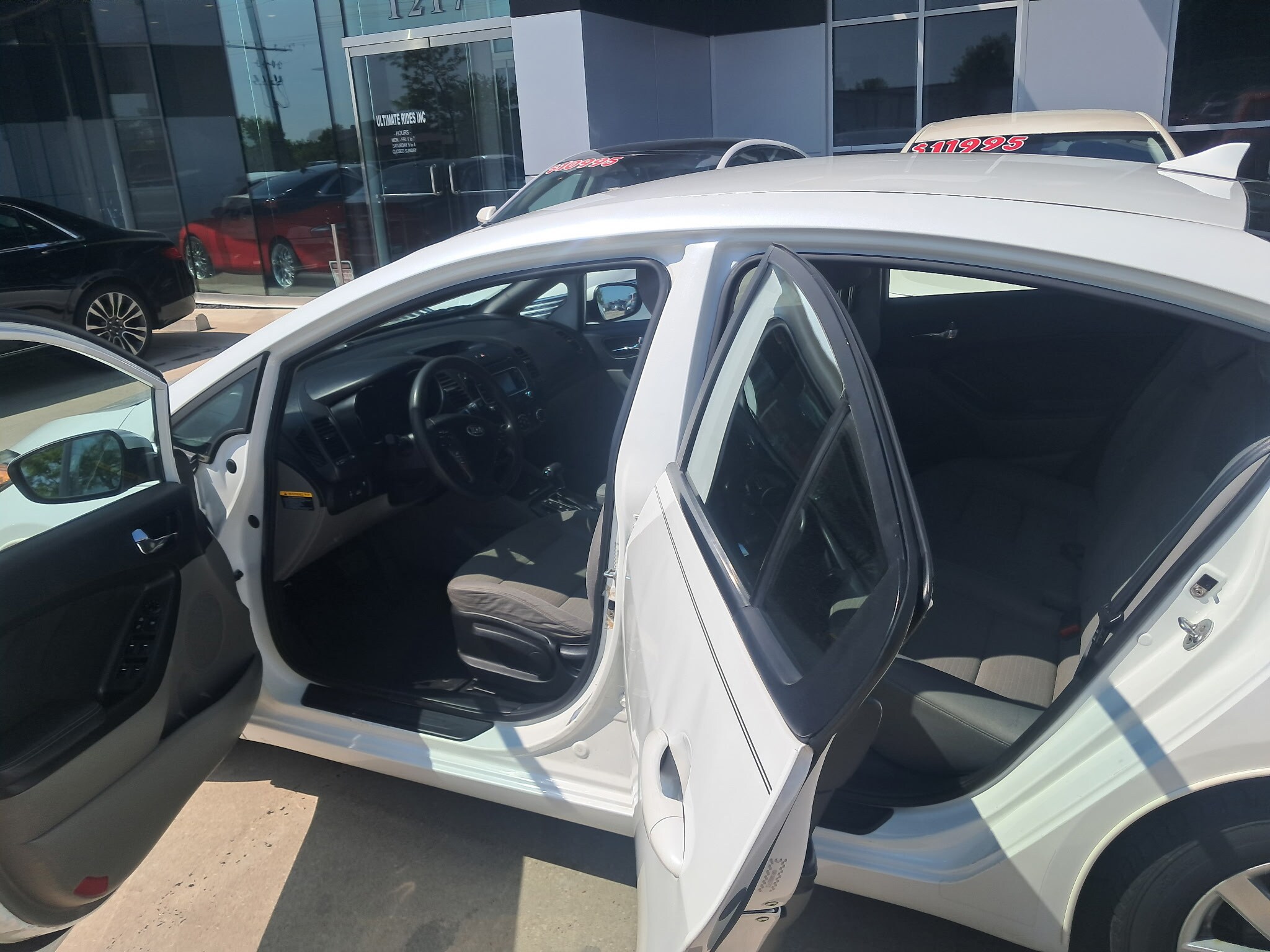 2016 Kia Forte LX photo 4