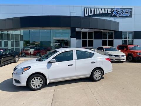 2017 Nissan Versa Sedan