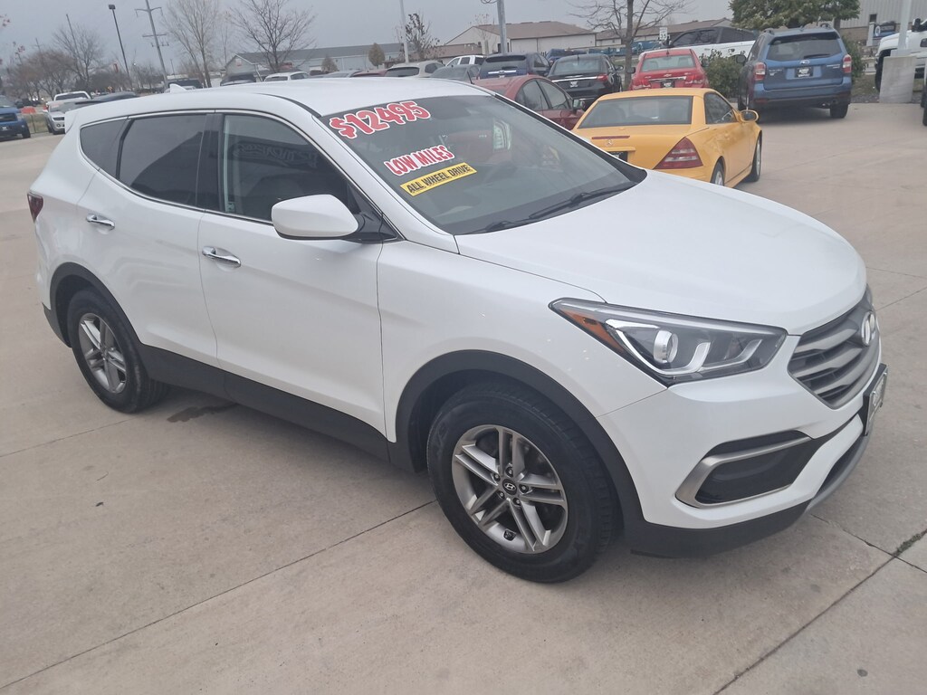 Used 2017 Hyundai Santa Fe Sport 2.4L SUV