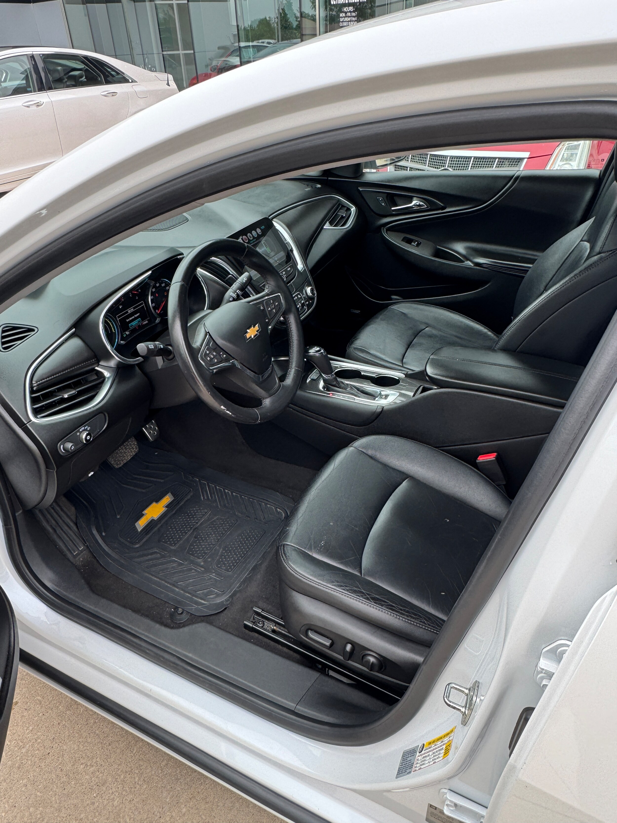 2016 Chevrolet Malibu Hybrid Base photo 3