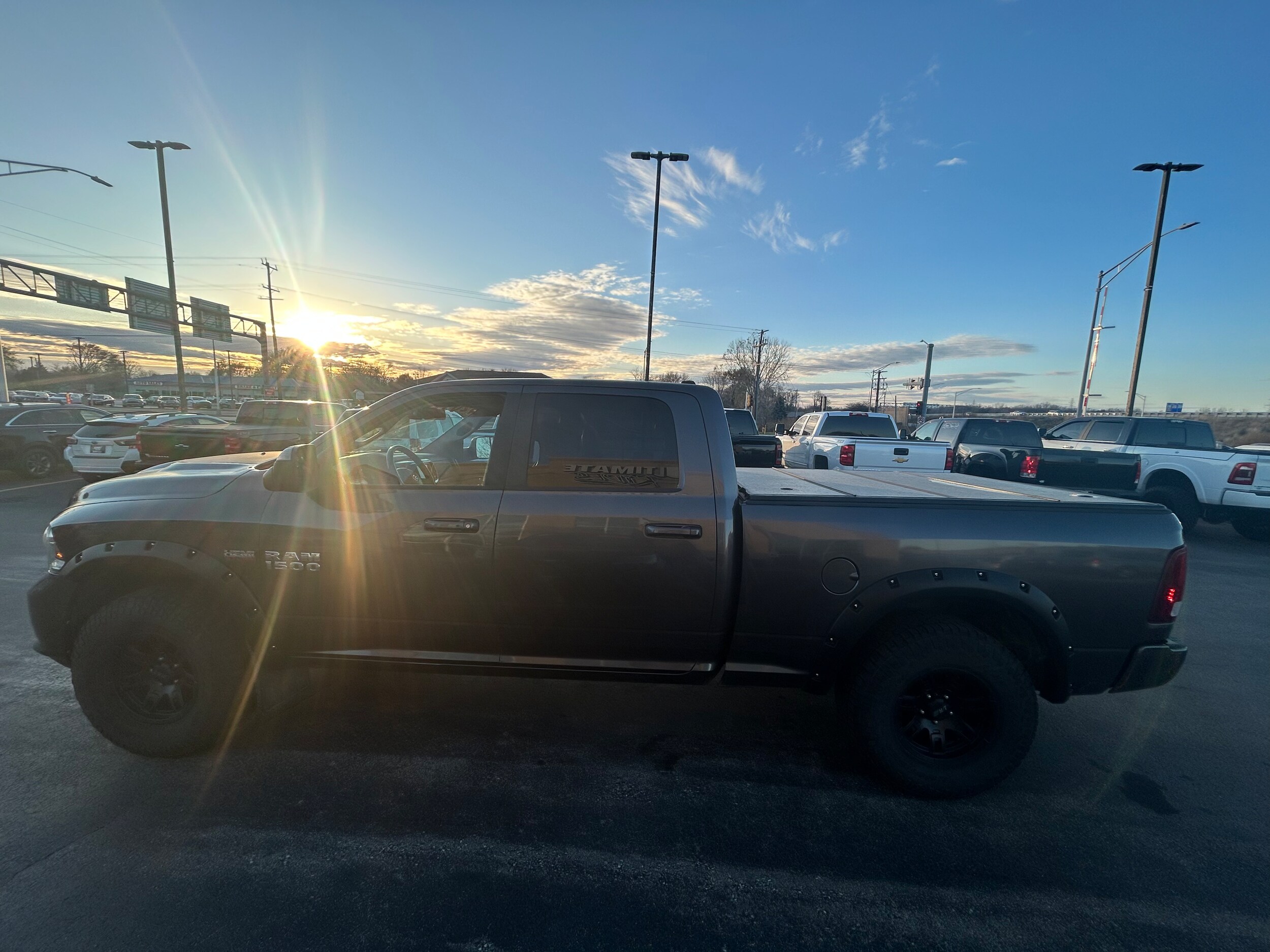 2014 Ram 1500 Sport photo 3