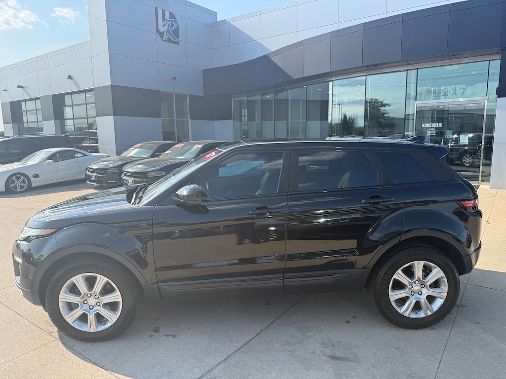 Used 2017 Land Rover Range Rover Evoque SE SUV
