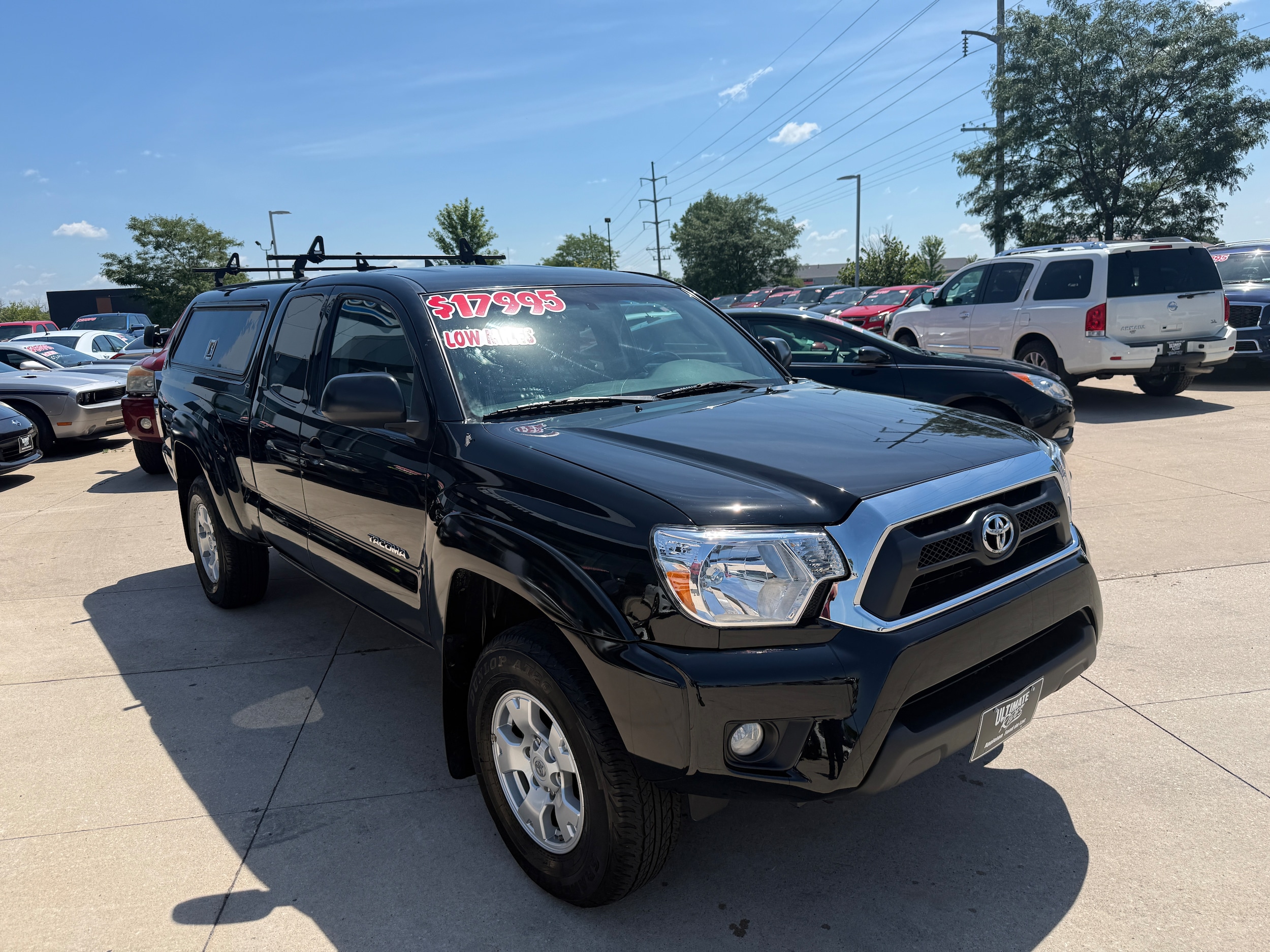 View vehicle photo 7