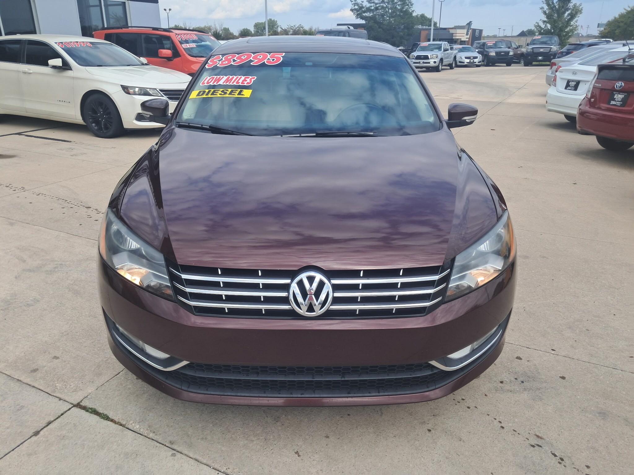 2014 Volkswagen Passat TDI SEL Premium photo 2