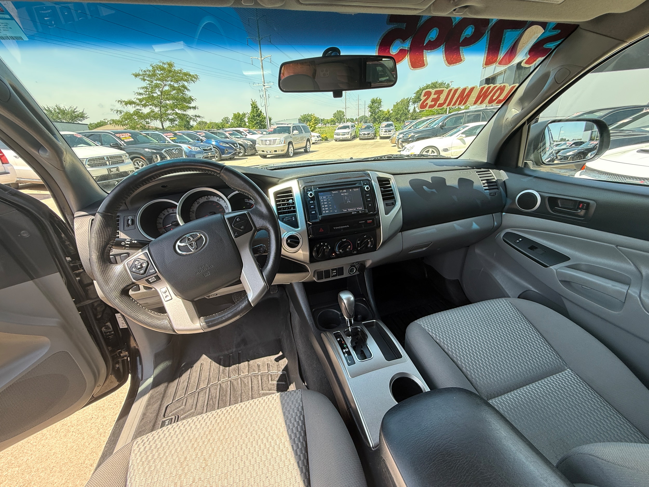 View vehicle photo 6