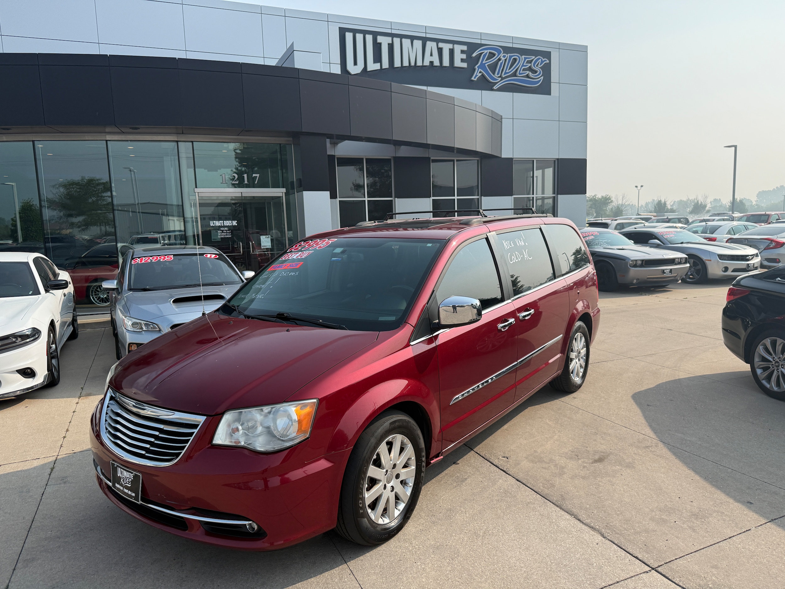 Red 2012 Chrysler Town & Country Minivan Front-Wheel Drive Automatic